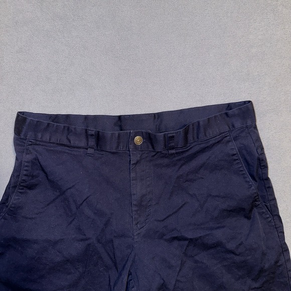 Fabletics The High Side Chino Shorts Mid-Rise Flat Front Deep Navy Mens Size 38 - Picture 3 of 11